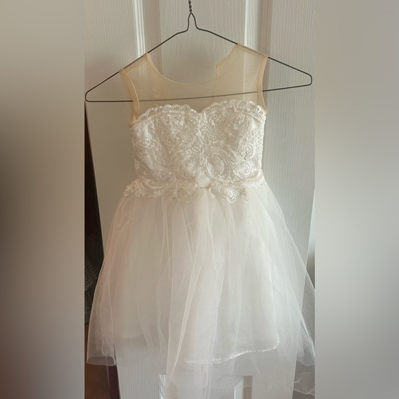 JJs House Other - Flower girl / formal dress size 3T